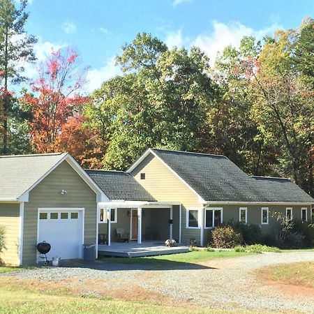 Montfair Resort Farm Crozet エクステリア 写真
